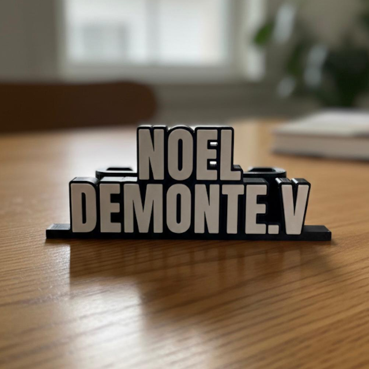 Customisable 3D Printed Desk Name with Card Holder